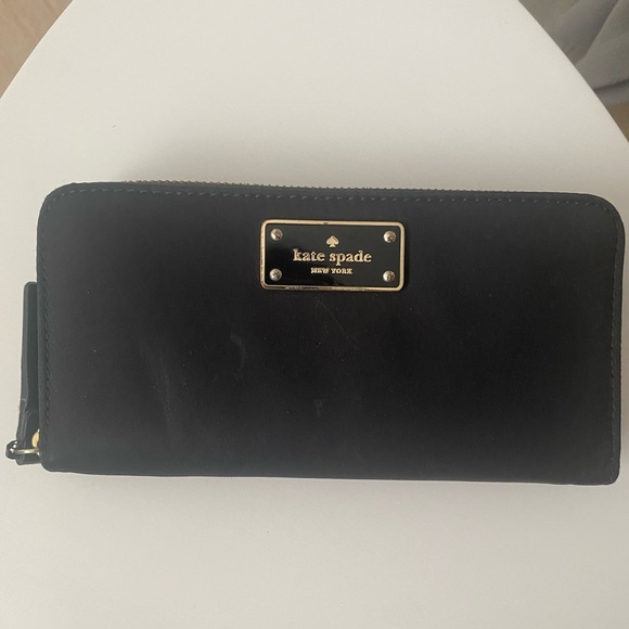 Kate spade bag w/ wallet - Picture 6 of 11